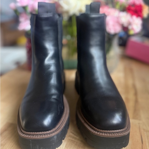 Dream Pairs Black Chelsea Ankle Boots - Picture 6 of 8